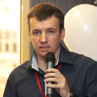 Максим Максименко